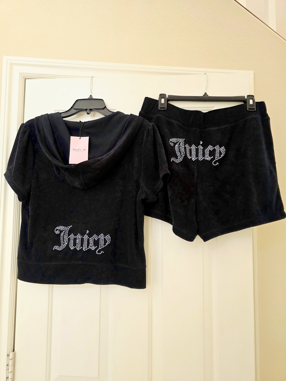 NWT Juicy Couture Y2K Black Bling Terry Cloth Short Sleeve Hoodie Shorts Set - L